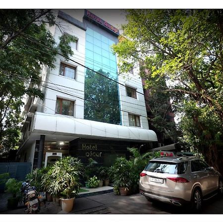 Hotel Oscar - Hauz Khas Нью-Дели Экстерьер фото