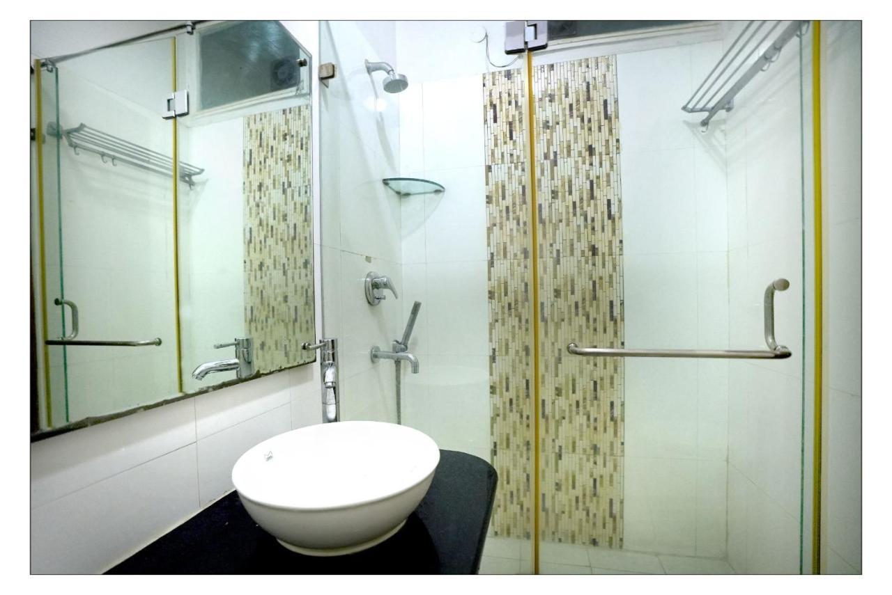 Hotel Oscar - Hauz Khas Нью-Дели Экстерьер фото