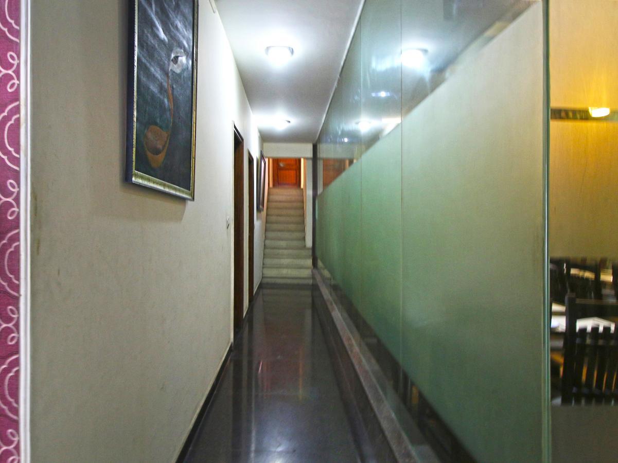 Hotel Oscar - Hauz Khas Нью-Дели Экстерьер фото