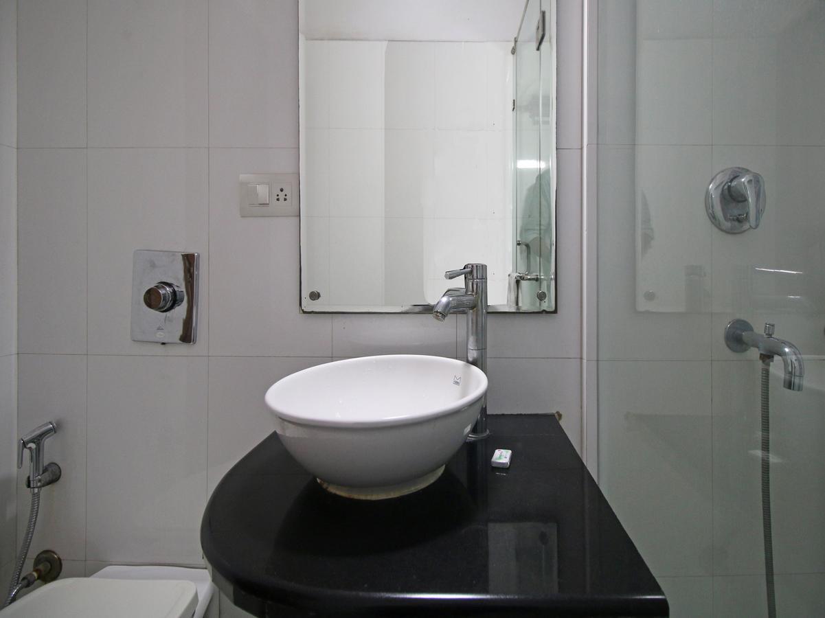 Hotel Oscar - Hauz Khas Нью-Дели Экстерьер фото